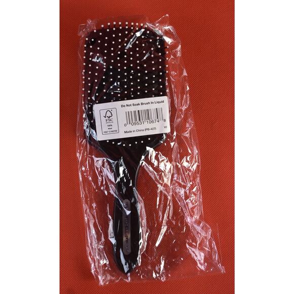 Paul Mitchell Pro Tools 427 Paddle Brush Black NEW - Picture 1 of 2
